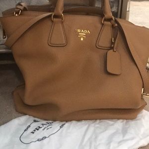 Authentic Prada Vitello Daino Tote 💯